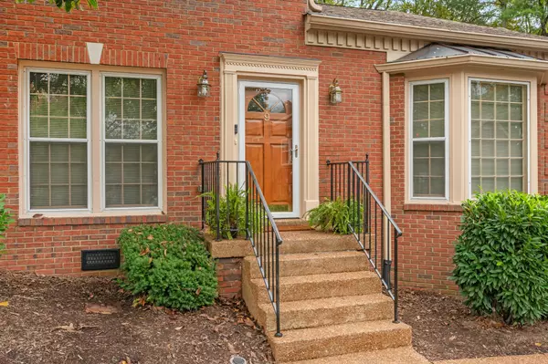 Nashville, TN 37215,9 Sharonwood Dr