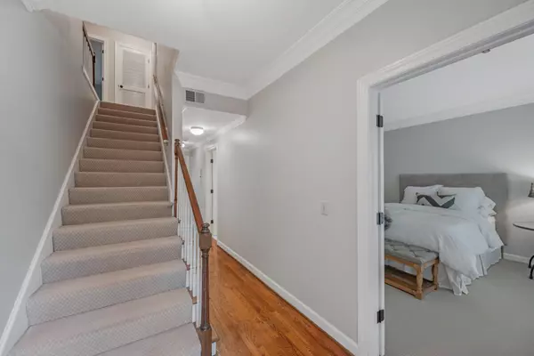 Nashville, TN 37215,9 Sharonwood Dr