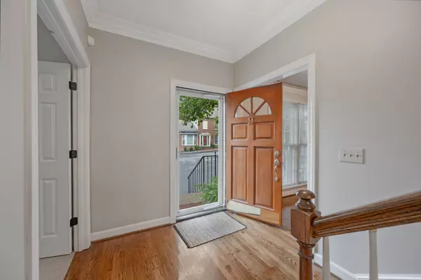 Nashville, TN 37215,9 Sharonwood Dr