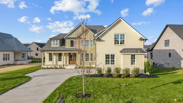 1103 Collin Dr, Lebanon, TN 37087