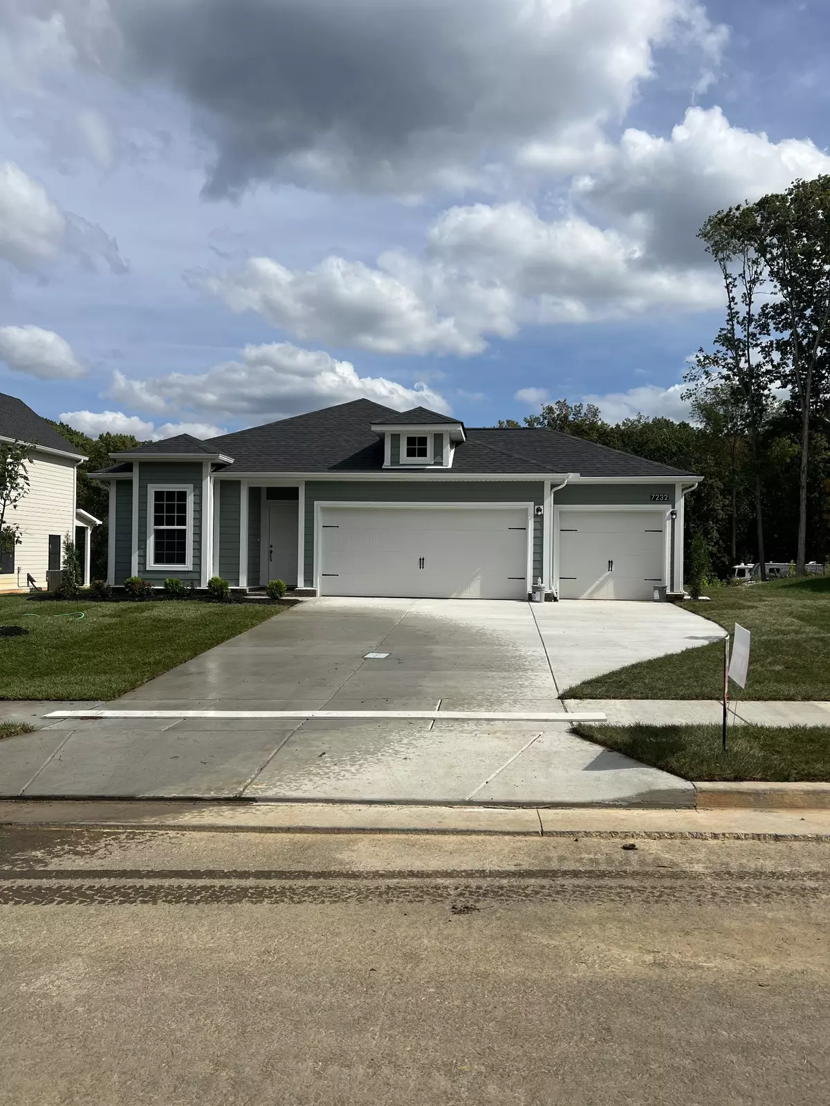 Fairview, TN 37062,7232 Fairlawn Dr