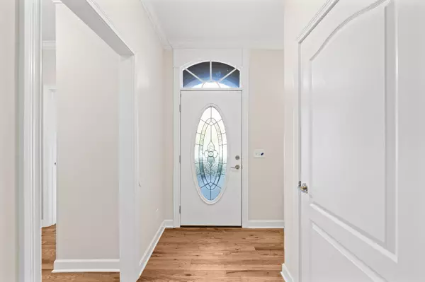 Ooltewah, TN 37363,8676 Bluegrass Lane