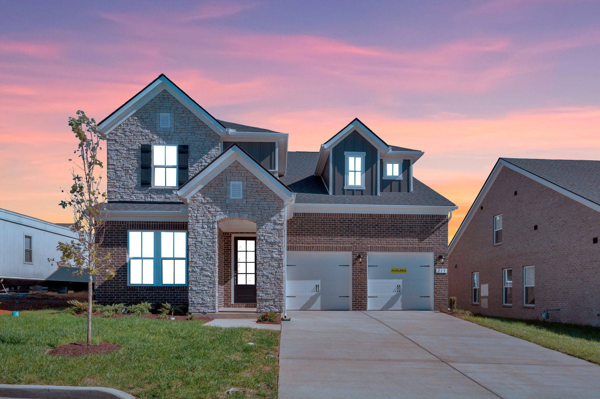 215 South Dunnwood Ln, Mount Juliet, TN 37122