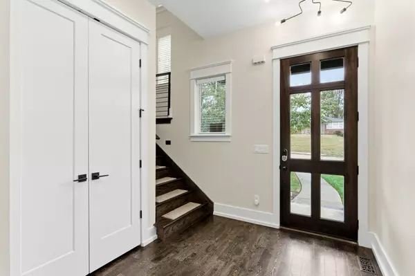 Nashville, TN 37212,1708B 15th Ave #S