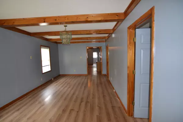 Lynnville, TN 38472,689 Happy Hill Rd