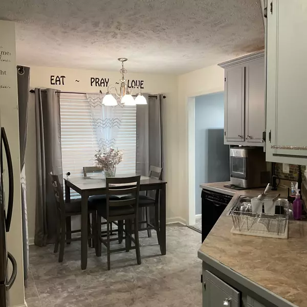 Clarksville, TN 37042,1640 Broad Cir