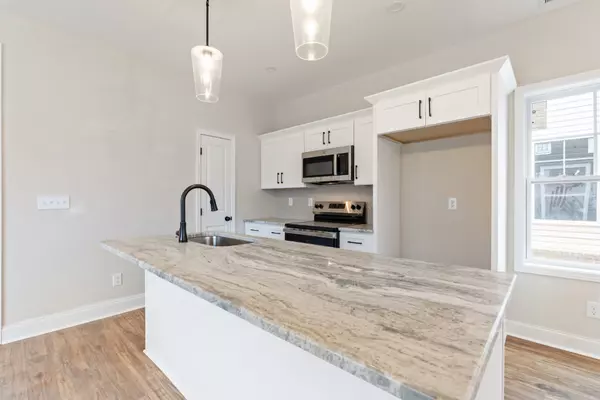 Clarksville, TN 37040,83 Charlotte Rd