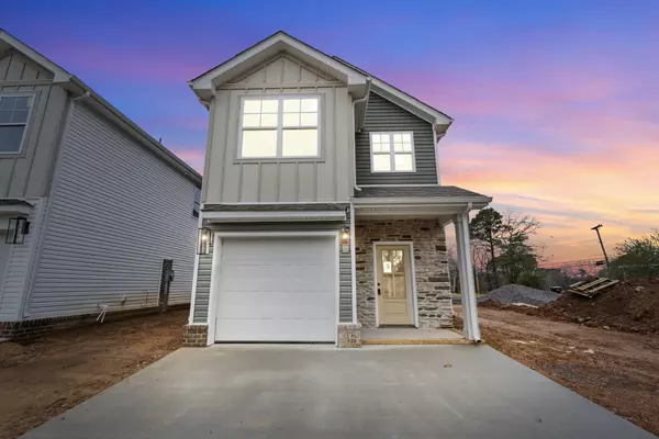 83 Charlotte Rd, Clarksville, TN 37040