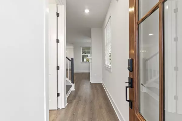 Franklin, TN 37067,7049 Chardon St