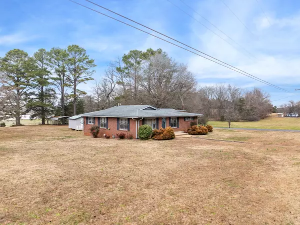 Decaturville, TN 38329,4519 Highway 100 #E