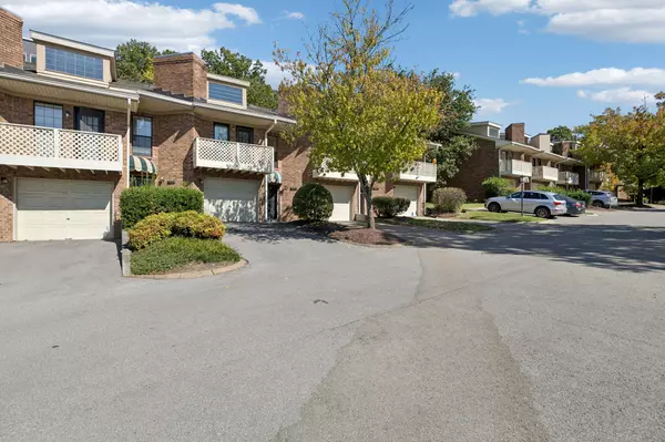 Brentwood, TN 37027,231 Glenstone Cir