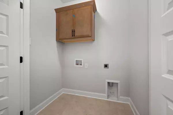 Murfreesboro, TN 37129,613 Rohan Dr