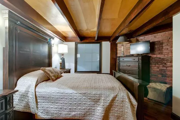 Nashville, TN 37201,112 2nd Ave #N #9