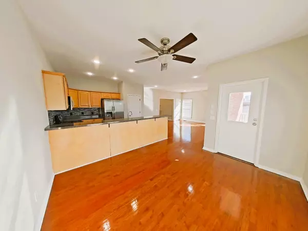 Nashville, TN 37208,1201 7th Ave #N