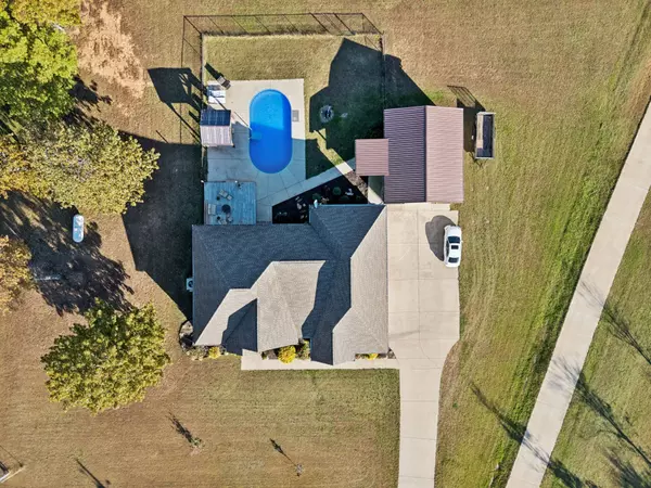 Mount Pleasant, TN 38474,847 Presley Cir