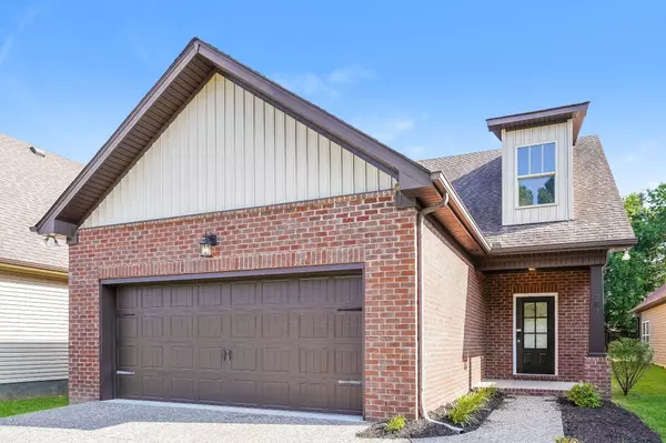 247 Donna Dr, Hendersonville, TN 37075