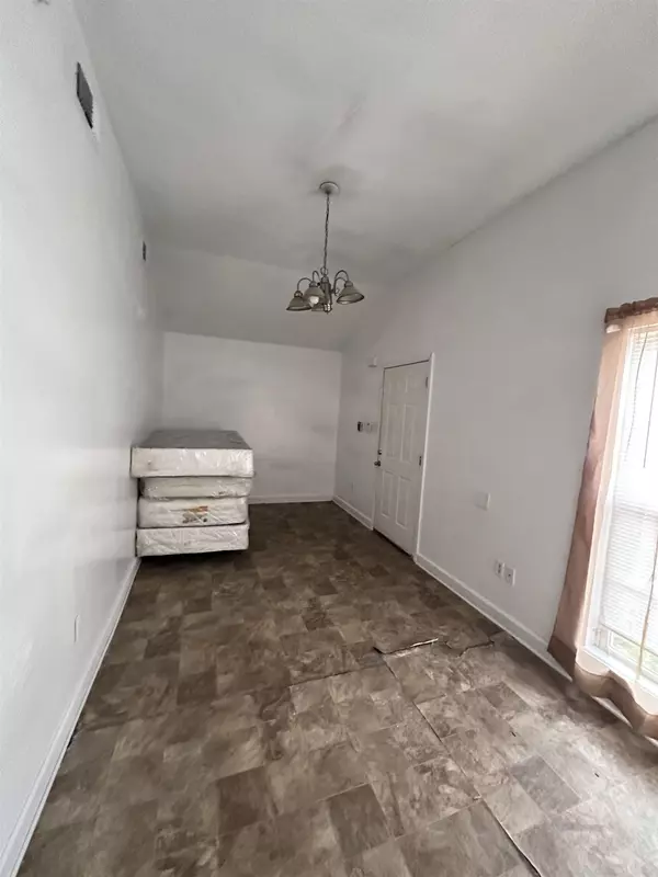 Memphis, TN 38106,123 LUCY AVE