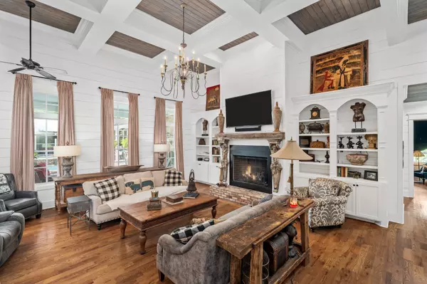 Brentwood, TN 37027,5566 Hill Rd