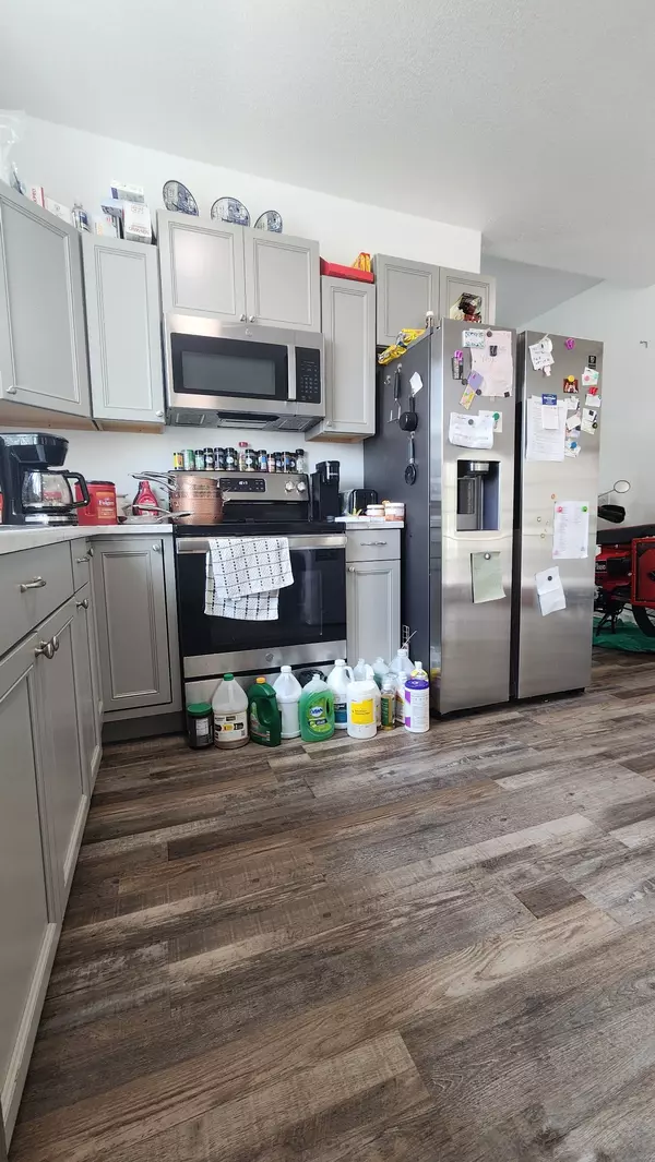 Cowan, TN 37318,104 Hodges St #N