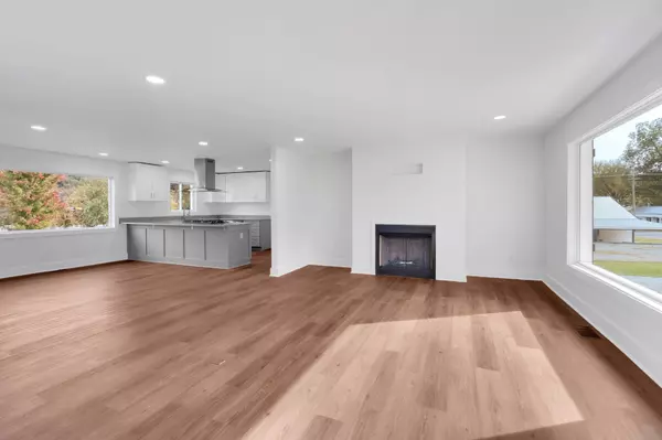 Lynchburg, TN 37352,77 Lynchburg Hwy