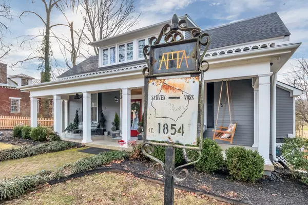 Columbia, TN 38401,415 W 9th St