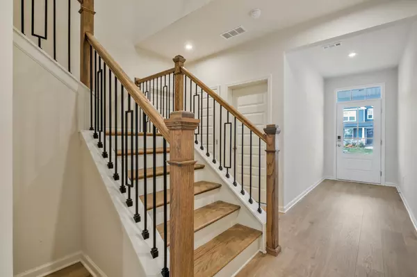 Mount Juliet, TN 37122,953 Pleasant Ridge Run