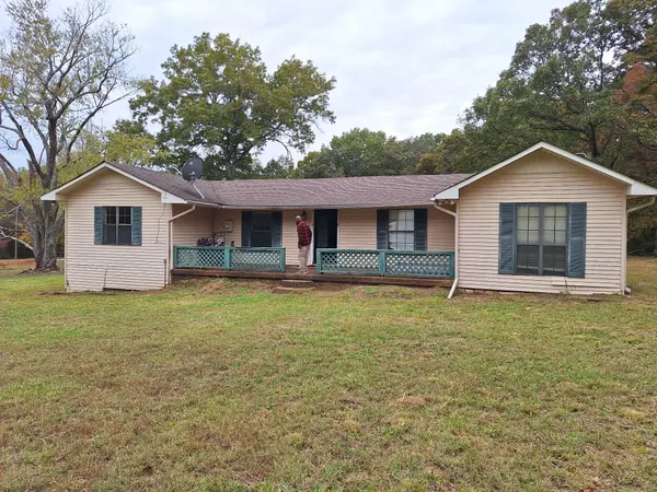 538 Mount Nebo Rd, Iron City, TN 38463