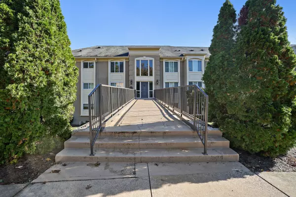 Nashville, TN 37205,4487 Post Pl #108