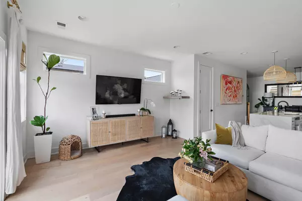 Nashville, TN 37207,212A Queen Ave