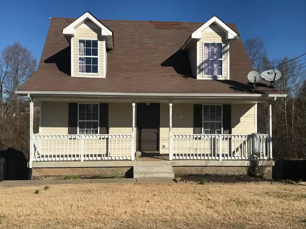 217 Senator Dr, Clarksville, TN 37042