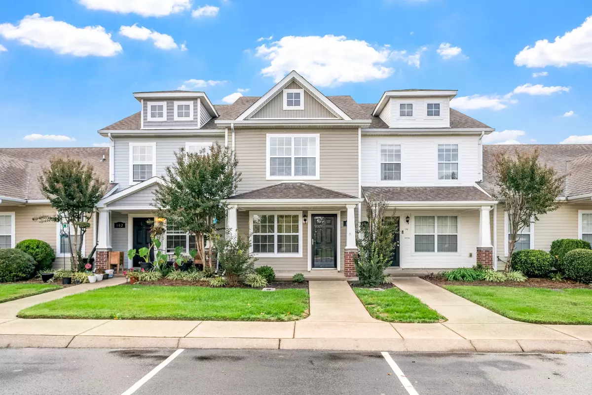 Clarksville, TN 37040,104 Alexander Blvd