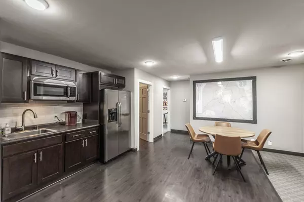 Goodlettsville, TN 37072,405 Two Mile Pike