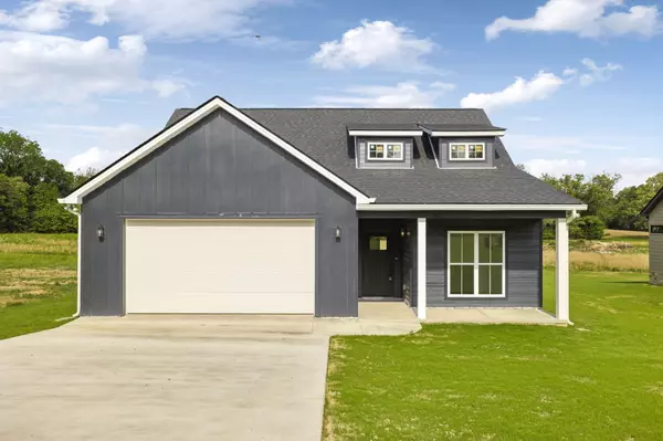 Smithville, TN 37166,819 Oconner St