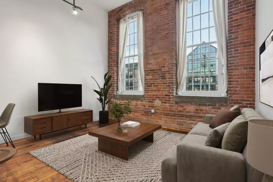 1350 Rosa L Parks Blvd #338, Nashville, TN 37208