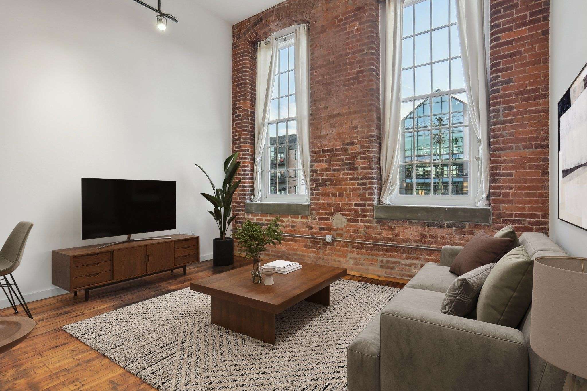 1350 Rosa L Parks Blvd #338, Nashville, TN 37208