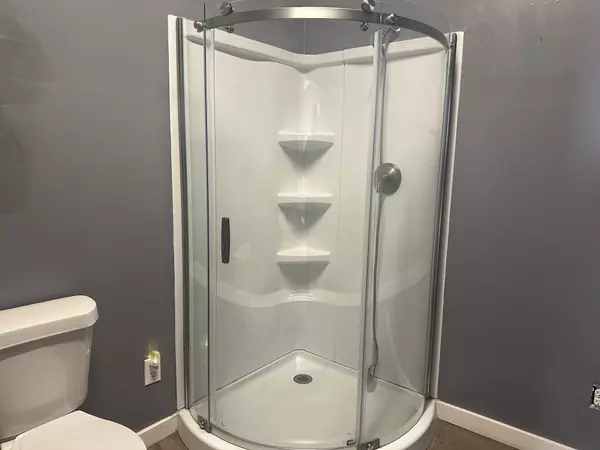 Lawrenceburg, TN 38464,272 N Military Ave