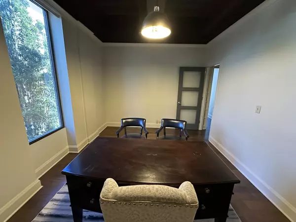 Nashville, TN 37201,300 James Robertson Pkwy #N