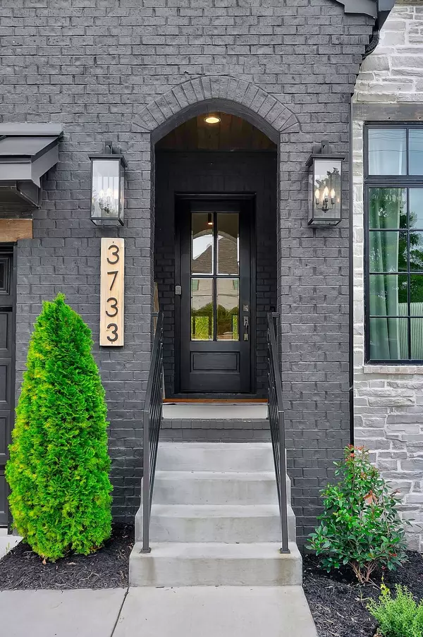 Nashville, TN 37215,3733 Estes Rd