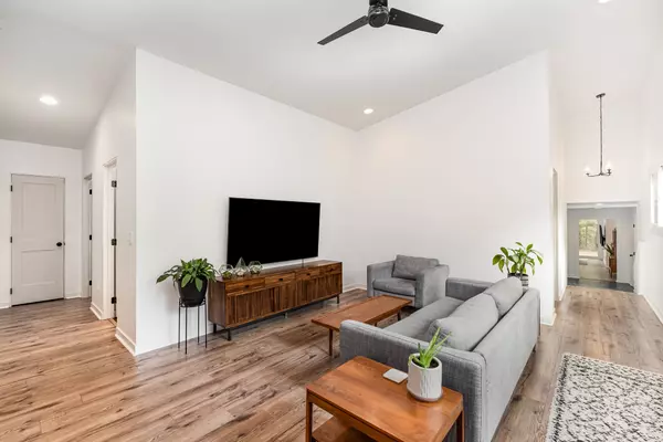 Hampshire, TN 38461,180 Meadowbrook Dr