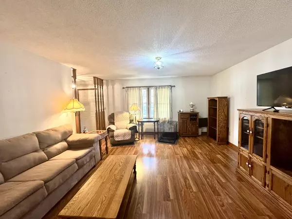 Mc Ewen, TN 37101,220 Indian Creek Rd