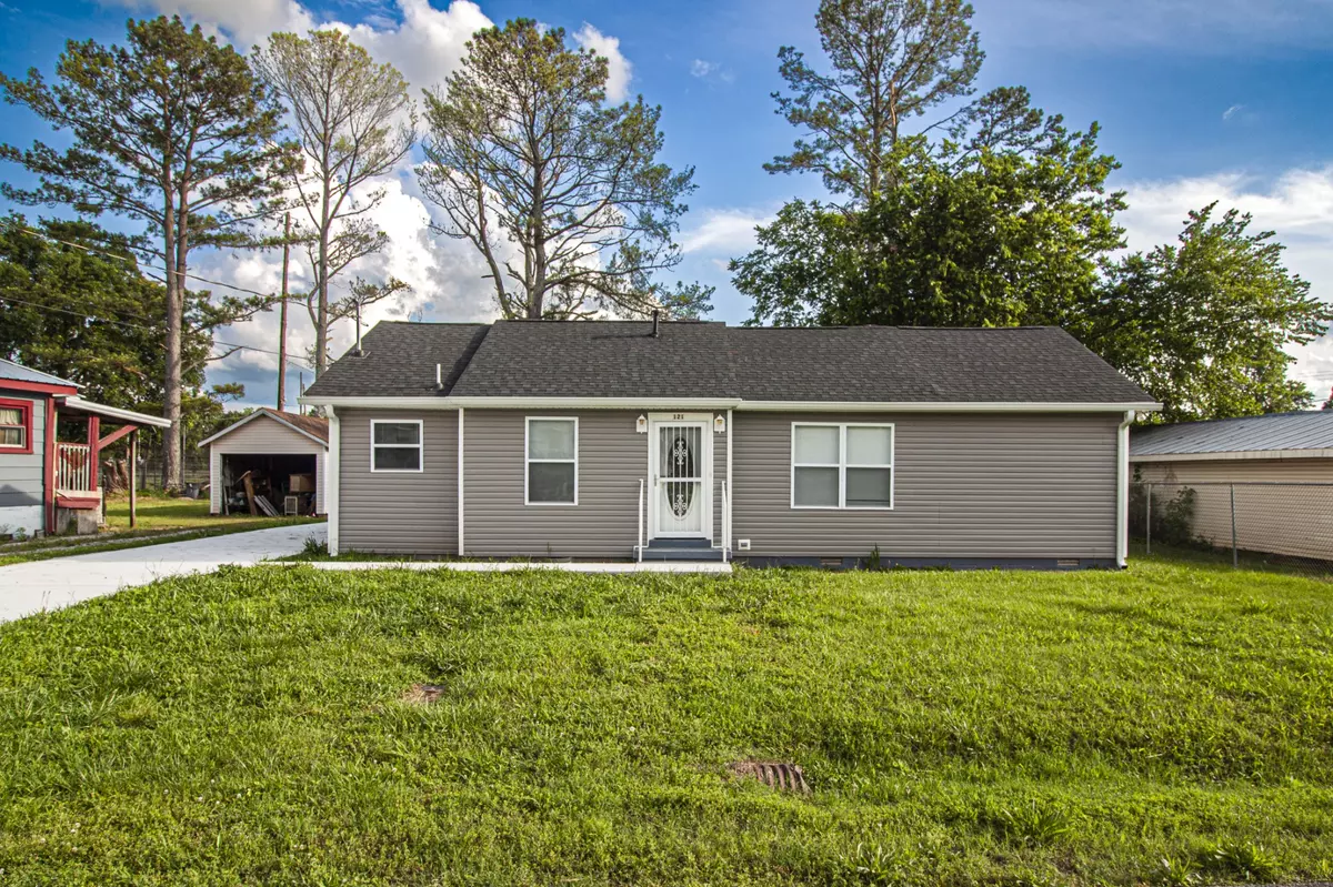 Cowan, TN 37318,121 Popular St #N