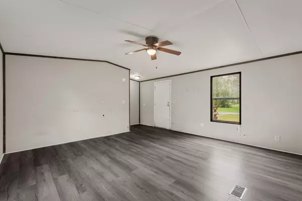 Portland, TN 37148,117 Church St