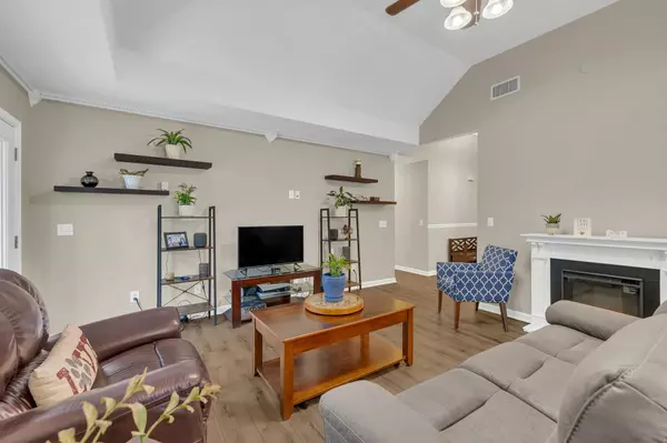 La Vergne, TN 37086,2127 Academy Way