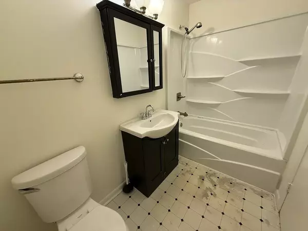 Nashville, TN 37209,6105 Henry Ford Dr