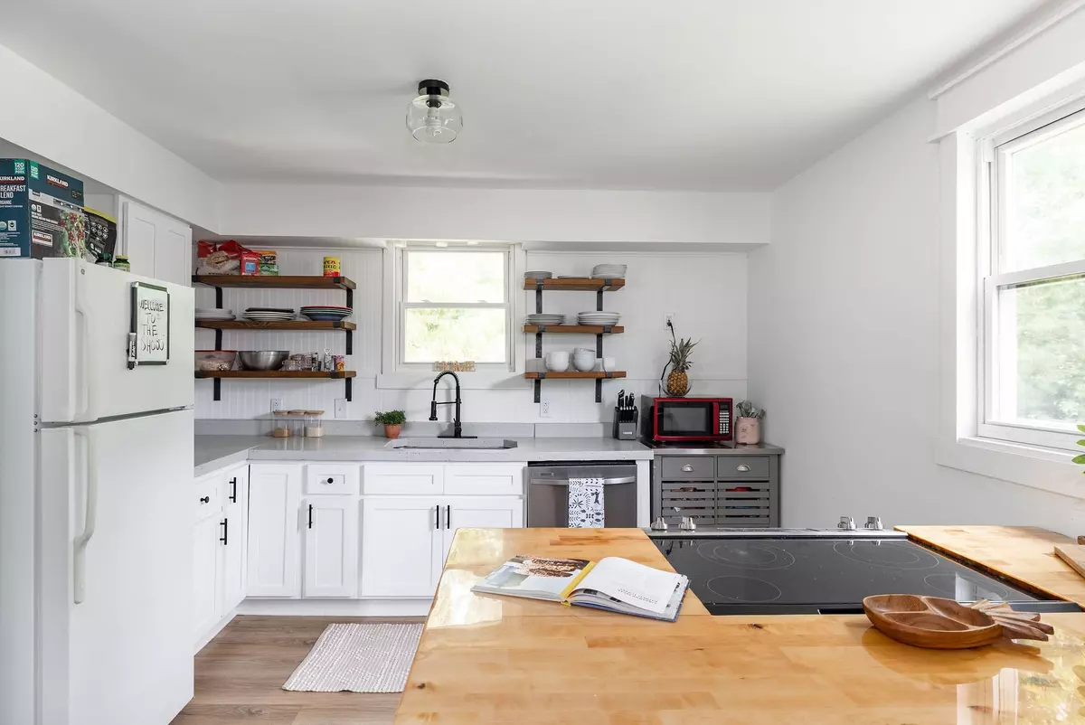 Antioch, TN 37013,408 Barclay Square Cir