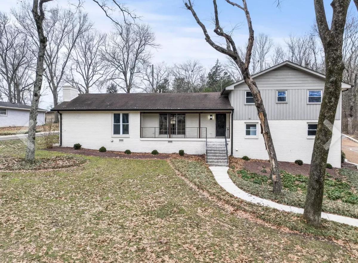 Nashville, TN 37205,609 Clematis Dr