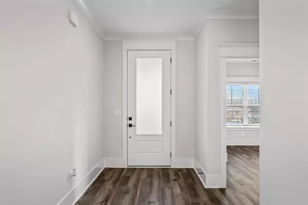 White House, TN 37188,737 Brownlow Road