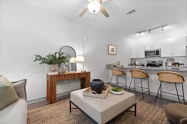 Chattanooga, TN 37402,782 Riverfront Parkway #209