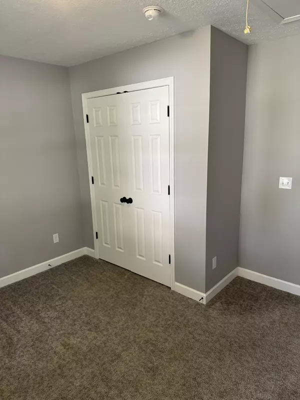 White House, TN 37188,117 Willowleaf Ln