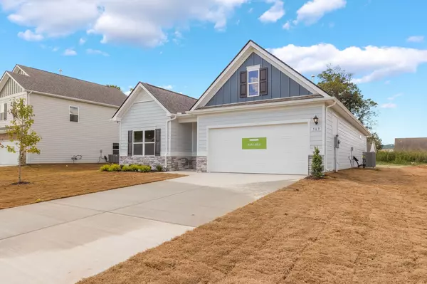 Columbia, TN 38401,569 Nightengale Ridge Dr